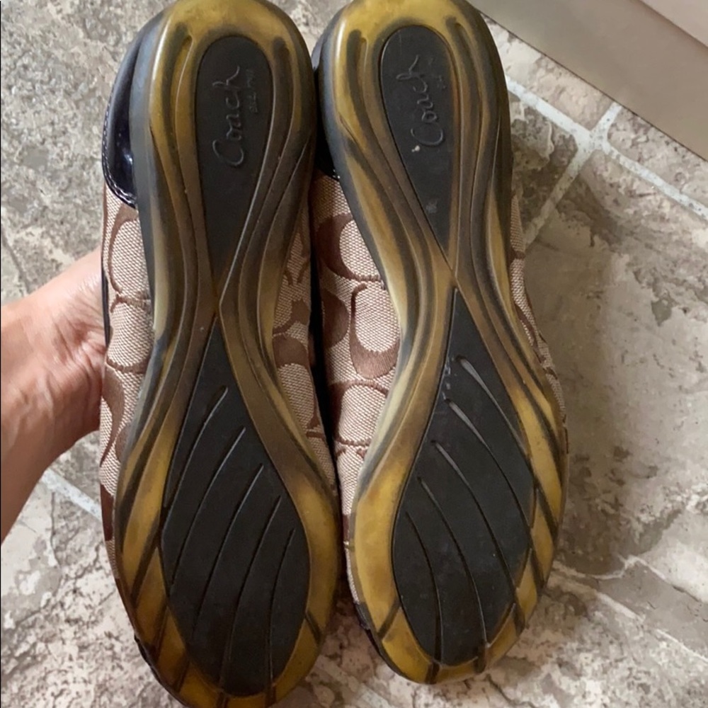 Coach//signature flats - Picture 4 of 7